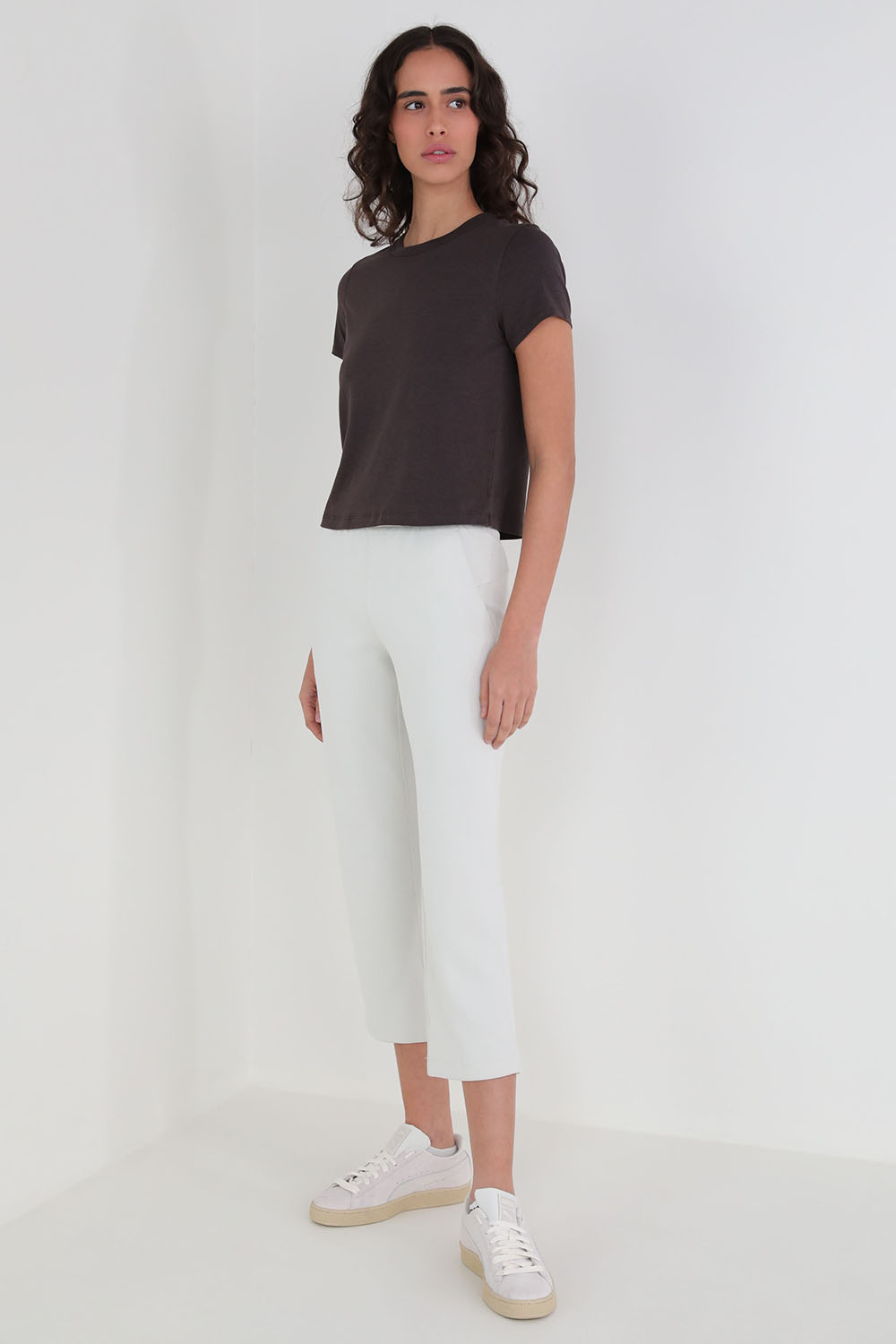 Softstreme High-Rise Straight-Leg Cropped Pant